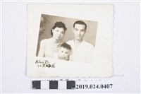 藏品(1957年柯旗化與家人合照)的圖片