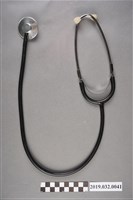 藏品(金屬聽診器)的圖片