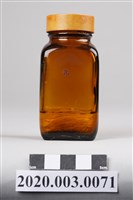 藏品(黃陳梅麗助產用臍線)的圖片