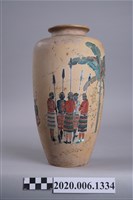 藏品(漆器淺色臺灣日月潭番歌花瓶)的圖片