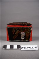 藏品(木製漆器菸灰缸)的圖片