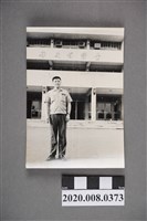 藏品(男子於台灣省政府前獨照)的圖片