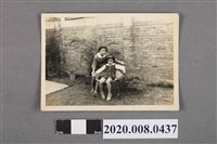 藏品(二女童於藤椅上合照)的圖片