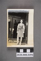 藏品(女子於門前獨照)的圖片