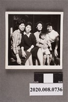 藏品(4名婦人與一孩童合照)的圖片