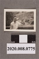 藏品(男子獨照)的圖片