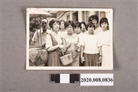 藏品(9名男女合照)的圖片