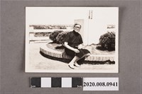 藏品(女子獨照)的圖片