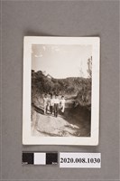 藏品(4名男子合照)的圖片