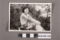 藏品(女子獨照)的圖片