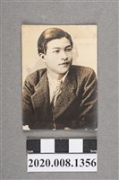 藏品(男子獨照)的圖片