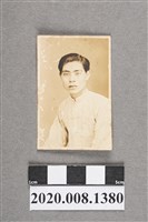 藏品(男子獨照)的圖片