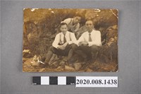 藏品(3名男子合照)的圖片