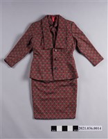 藏品(橙紅色碎花紋兩件式旗袍套裝)的圖片