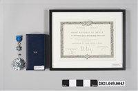 藏品(李遠哲2012年法國國家功勳勳位大軍官勳章證書獎章及袖扣組)的圖片