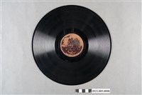 藏品(泰平編號「82001」《映画主題歌：啼笑姻緣、姉妹花》10吋蟲膠唱片)的圖片