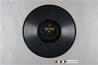 藏品(泰平(日)編號「10009」《愛國歌：日の丸行進曲、日の丸行進曲》10吋蟲膠唱片)的圖片