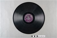 藏品(日蓄(鷹-紫)編號「F70」《二簧．原版：三娘教子（其一）、三娘教子（其二）》10吋蟲膠唱片)的圖片