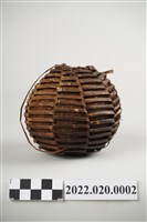 藏品(雅美/達悟族椰殼水壺)的圖片