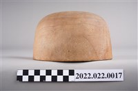 藏品(圓頂圓角帽身木模)的圖片