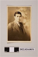 藏品(張子敬半身黑白照片)的圖片