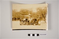 藏品(1940年7月10日人物合照黑白照片)的圖片