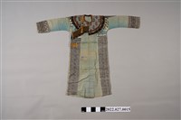 藏品(魯凱族衣袖領口銀飾女子長衣)的圖片