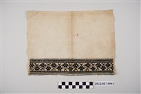 藏品(西拉雅族花葉鳥紋繡布)的圖片