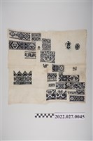 藏品(西拉雅族繡紋樣本方巾)的圖片
