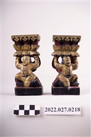 藏品(洋人負重燭臺)的圖片