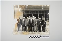 藏品(臺灣省政資料館村里長團體合照黑白照片)的圖片