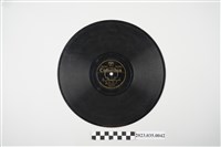 藏品(日語流行歌《月之國境、想起滿洲》蟲膠唱片)的圖片