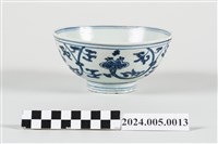 藏品(青花纏枝靈芝紋碗)的圖片