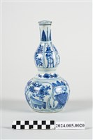 藏品(青花開光花草紋葫蘆瓶)的圖片
