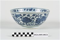 藏品(青花戲獅花卉紋碗)的圖片