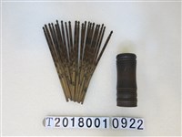 藏品(木質籤筒)的圖片