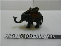 藏品(大象造型存錢筒)的圖片