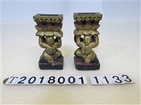 藏品( 憨番扛燭台雕)的圖片