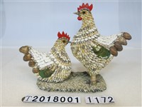 藏品(成對公雞造型貝殼拼貼擺飾品)的圖片