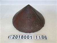 藏品(原住民錐形皮帽)的圖片