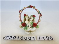 藏品(情侶造型貝殼拼貼擺飾品)的圖片