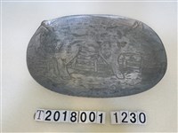 藏品(鋁製小豬圖樣盤子)的圖片