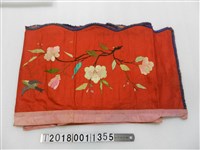 藏品(紅色花鳥門簾)的圖片
