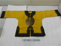 藏品(南瑤宮黃色對襟衫)的圖片