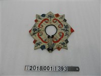 藏品(紅白藍花鳥雲肩)的圖片