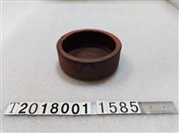 藏品(陶製雞飼料槽)的圖片