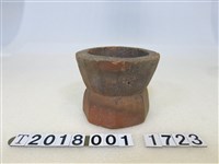 藏品(木製插香小香爐)的圖片