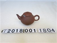藏品(大甲新益興素燒老人茶壺)的圖片