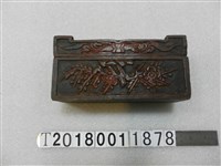 藏品(木質梅花紋含蓋薦盒)的圖片