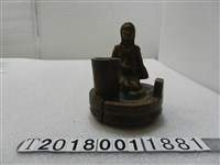 藏品(木雕原住民女子擺飾)的圖片